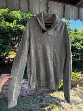 Cozy Shawl Collar Sweater - Light Gray